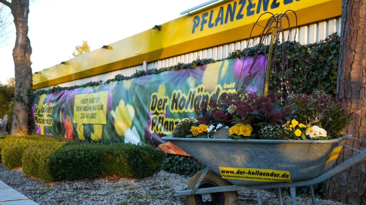 Oster-Gewinnspiel: 100 Euro-Gutschein Von Der Holländer // Himbeer